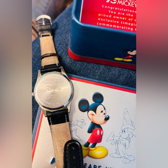 Disney Mickey Mouse 75th Anniversary Tin Box - Blue and Red - Picture 3 of 4